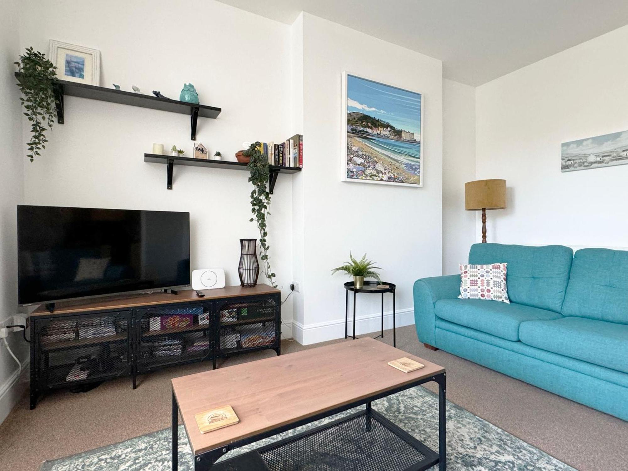 Private Parking, Central Llandudno, King Bed With Ensuite At Clement Lodge Eksteriør bilde