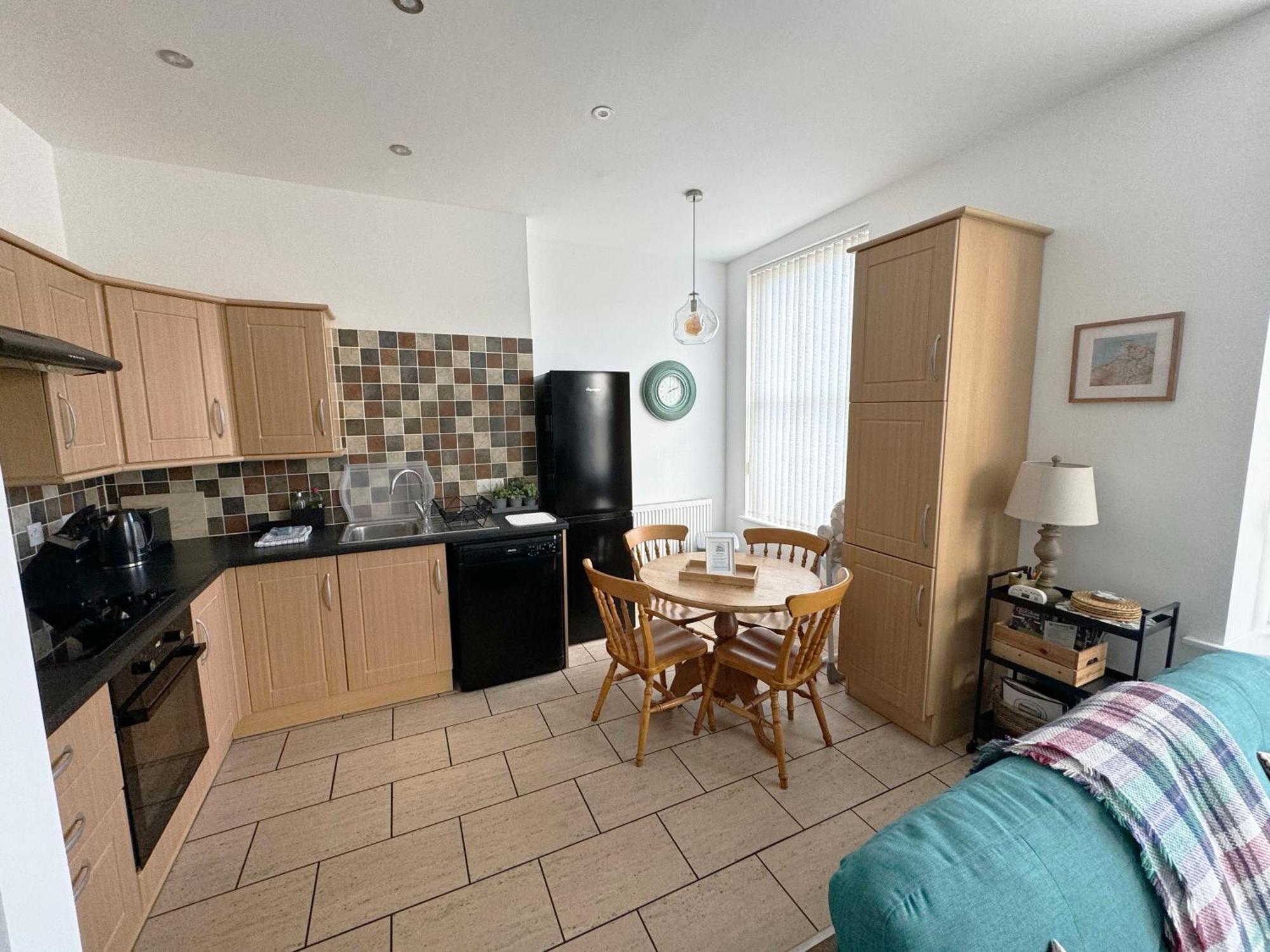 Private Parking, Central Llandudno, King Bed With Ensuite At Clement Lodge Eksteriør bilde